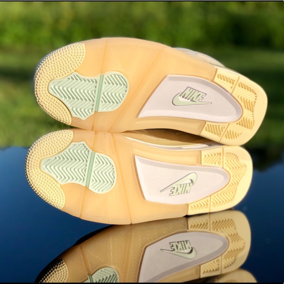 Jordan 4 Retro Off-White Sail - Picture 4 of 7